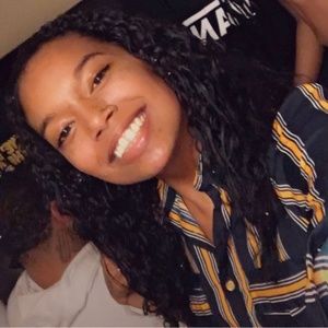 Meet your Posher, Ashlee